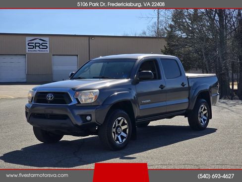 Used 2015 Toyota Tacoma PreRunner w/ SR5 Package image 1