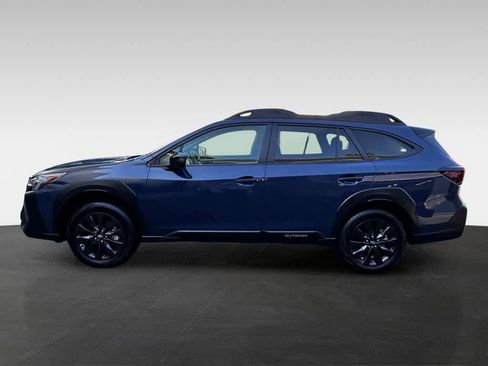 Certified 2025 Subaru Outback Onyx Edition AWD/4WD image 4