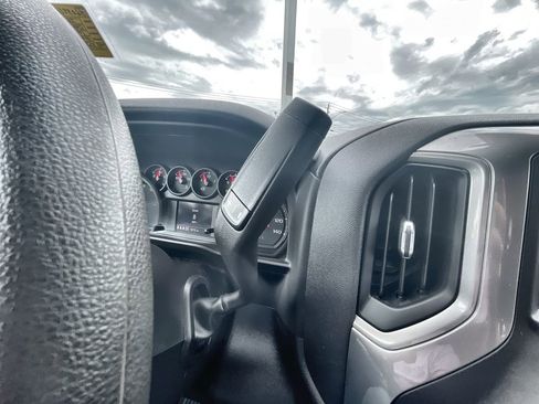 Used 2026 Chevrolet Silverado 1500 Custom Trail Boss AWD/4WD image 16