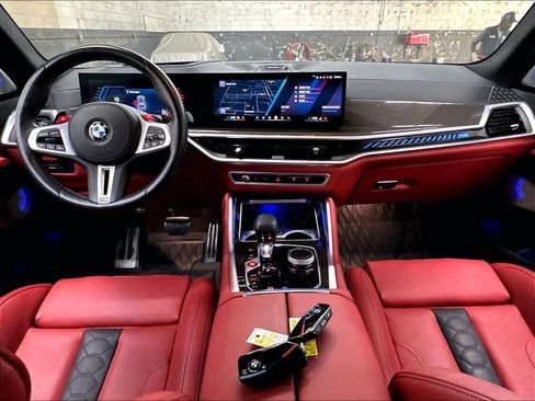 Used 2025 BMW X5 M Competition w/ Executive Package AWD/4WD image 17