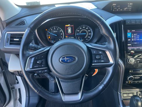 Used 2019 Subaru Ascent Touring w/ Popular Package #2A image 9