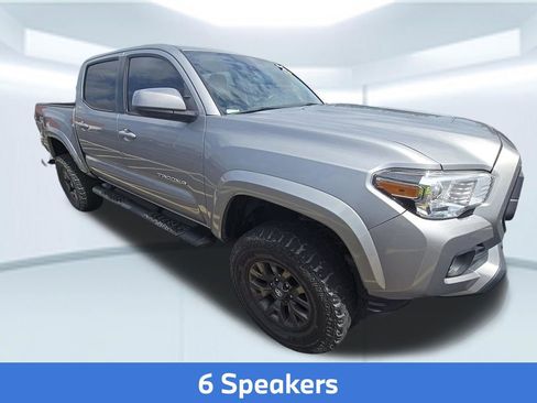 Used 2021 Toyota Tacoma SR5 RWD image 5