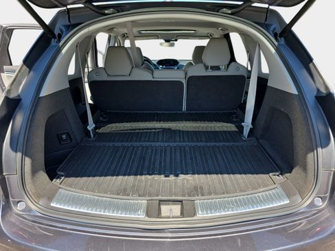 Used 2017 Acura MDX SH-AWD w/ Technology Package image 12