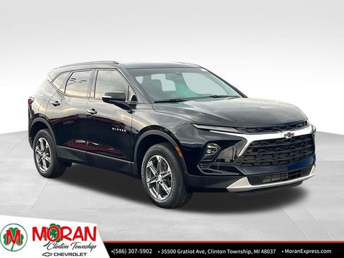 Certified 2024 Chevrolet Blazer LT FWD image 8