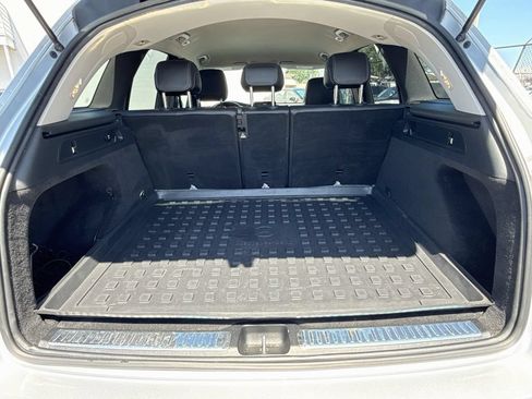 Used 2017 Mercedes-Benz GLC 300 image 10