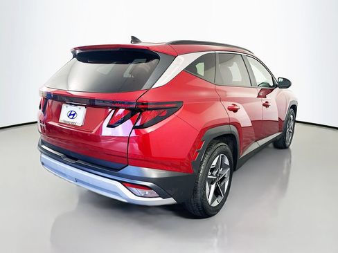 Used 2025 Hyundai Tucson SEL FWD image 5