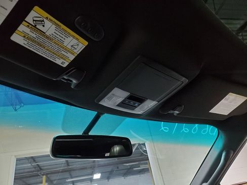 Used 2013 Ford Explorer Sport image 41