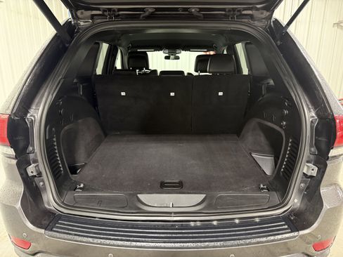 Used 2021 Jeep Grand Cherokee Laredo X RWD image 5