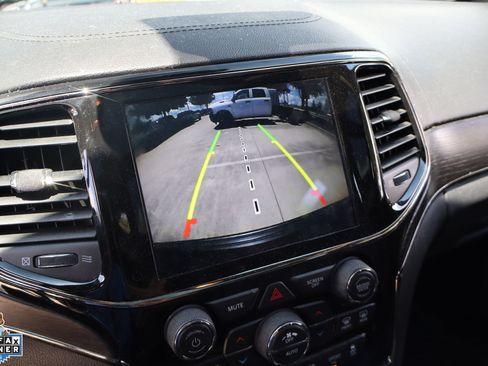 Used 2019 Jeep Grand Cherokee High Altitude RWD image 23