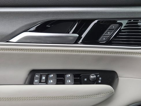 New 2026 Jeep Grand Wagoneer Limited w/ Premium Group II AWD/4WD image 17