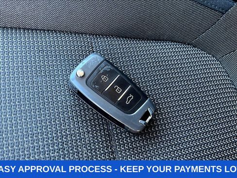 Used 2019 Hyundai Accent SE FWD image 43