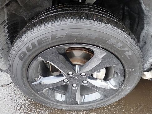 Used 2023 Jeep Grand Cherokee Altitude image 11