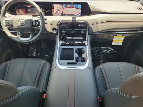 New 2025 Nissan Armada SL image 17