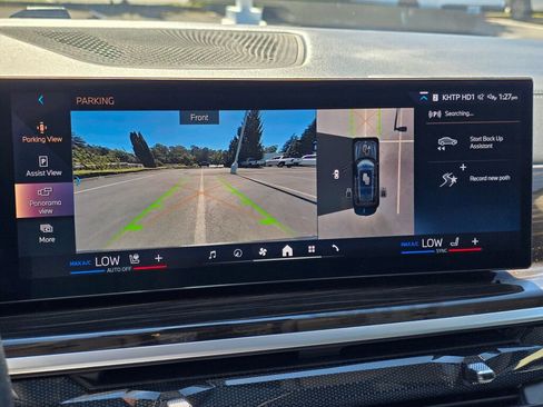 Used 2024 BMW X7 xDrive40i image 37