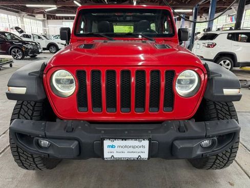 Used 2019 Jeep Wrangler Unlimited Sahara w/ Quick Order Package 24M Moab AWD/4WD image 6