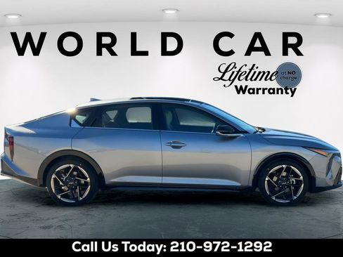 New 2026 Kia K4 GT-Line w/ GT-Line Premium Package FWD image 2