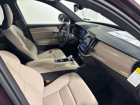New 2026 Volvo XC90 B5 Plus w/ Protection Package image 28