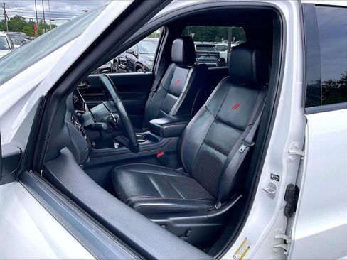 Used 2024 Dodge Durango GT AWD/4WD image 9
