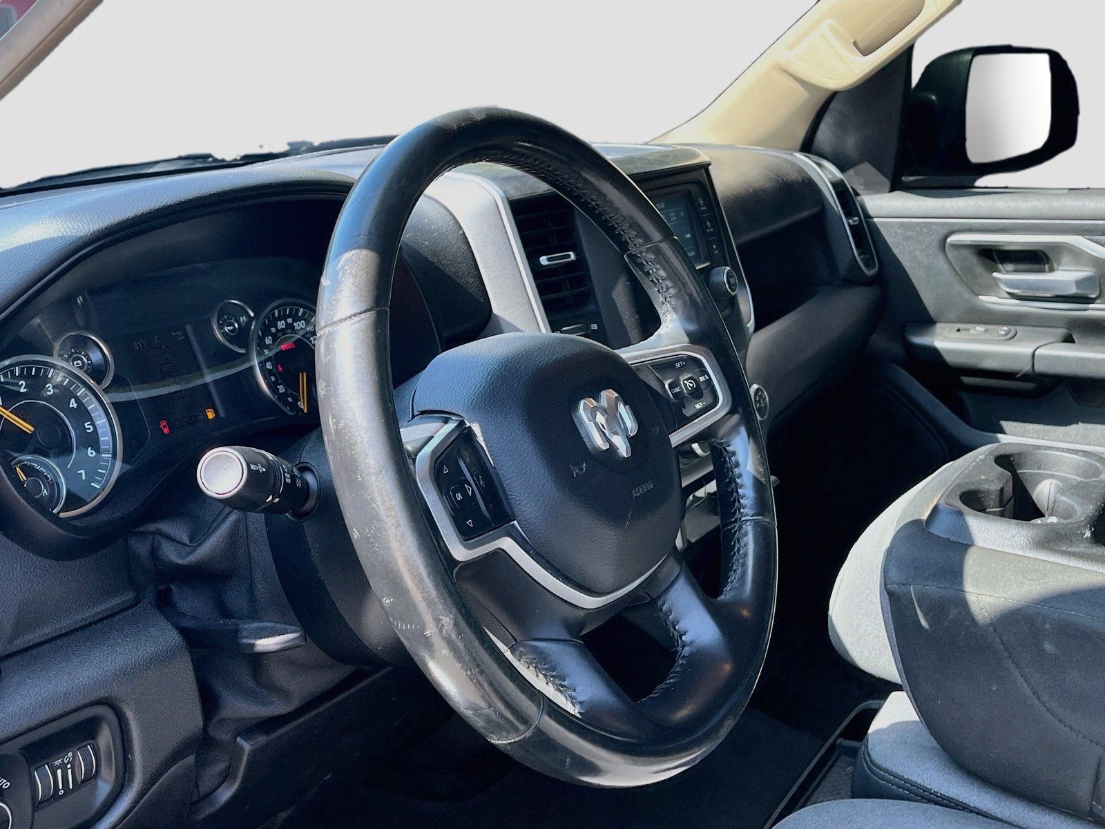 Used 2019 RAM 1500 Big Horn RWD image 11