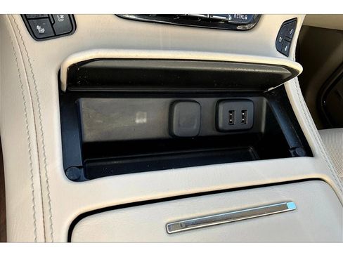 Used 2019 GMC Yukon XL Denali w/ Denali Ultimate Package image 25