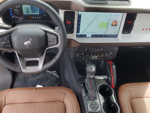 New 2024 Ford Bronco Heritage Edition image 26