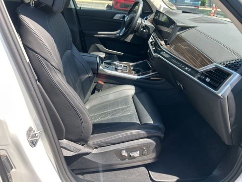 Used 2026 BMW X7 xDrive40i AWD/4WD image 27