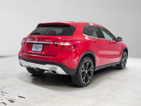 Used 2019 Mercedes-Benz GLA 250 4MATIC image 3