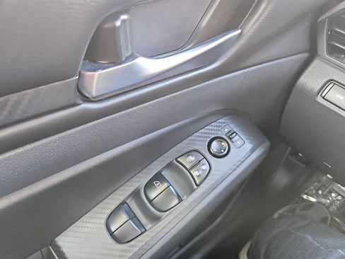 Used 2025 Nissan Altima 2.5 SV image 20