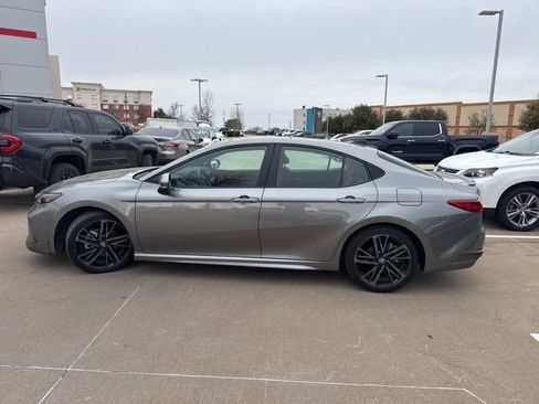 Used 2025 Toyota Camry XSE image 6