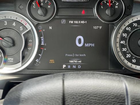 Used 2018 RAM 1500 Laramie AWD/4WD image 23