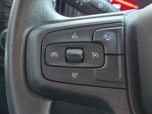 Used 2023 Chevrolet Silverado 1500 Custom AWD/4WD image 20