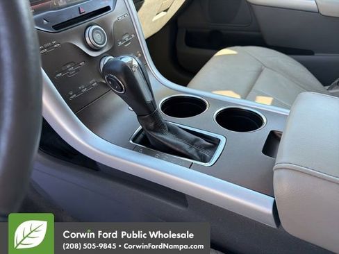 Used 2013 Ford Edge SEL FWD image 20