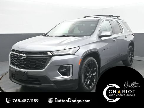 Used 2023 Chevrolet Traverse LT w/ Rear Camera Mirror Package AWD/4WD image 1