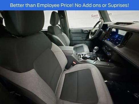 New 2025 Ford Bronco 4-Door AWD/4WD image 26