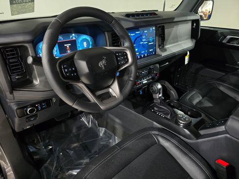 New 2025 Ford Bronco Badlands AWD/4WD image 16