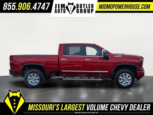 Used 2024 Chevrolet Silverado 2500 High Country w/ High Country Premium Package image 7