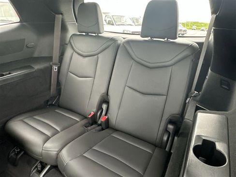 Used 2023 Cadillac XT6 Sport w/ Technology Package image 23