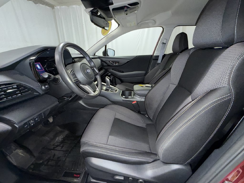 Used 2024 Subaru Outback Premium AWD/4WD image 11