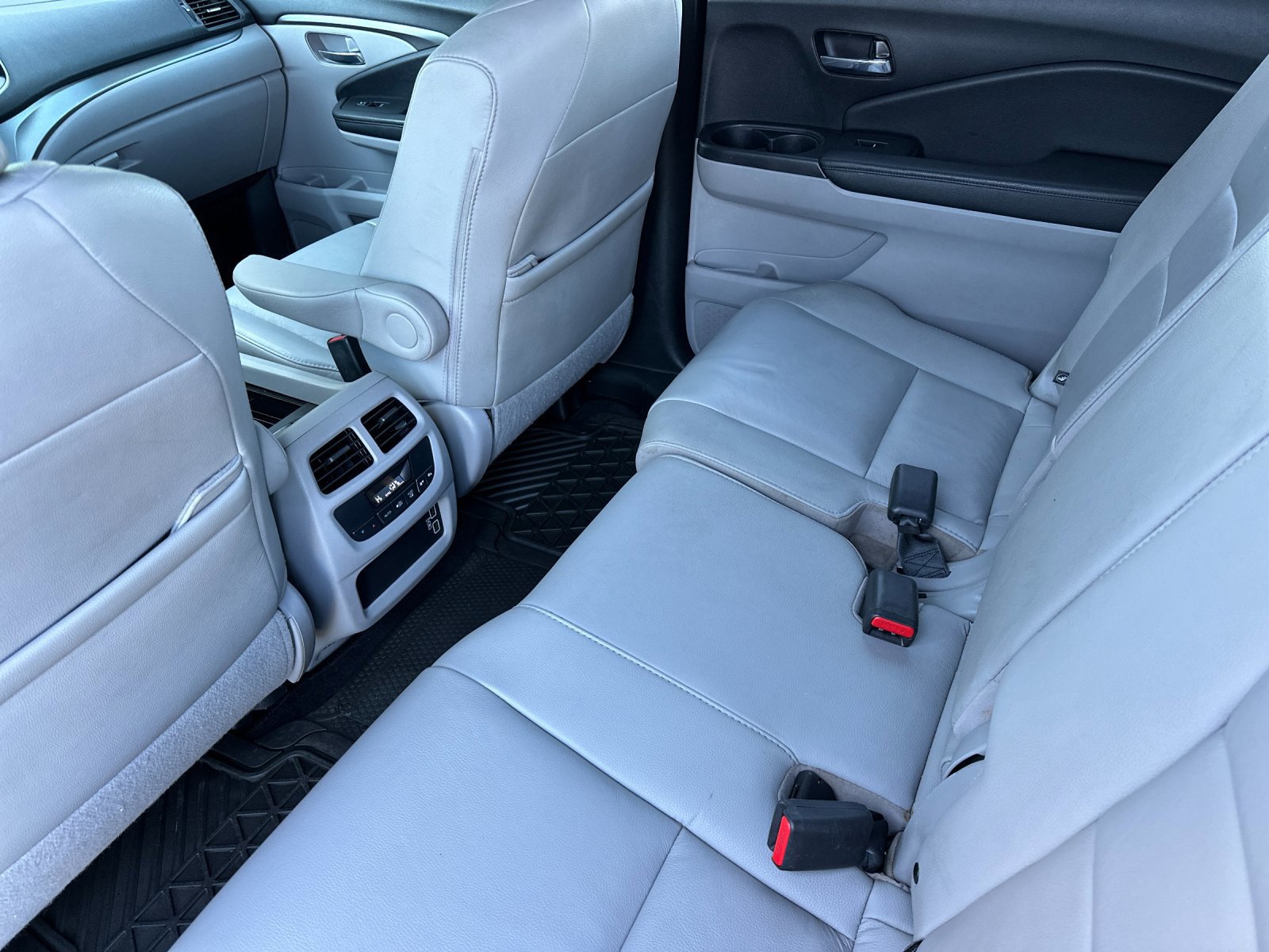Used 2022 Honda Pilot EX-L image 12