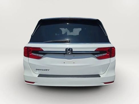 Used 2023 Honda Odyssey EX-L image 8