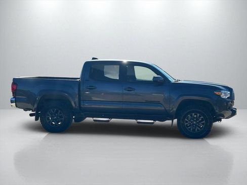 Certified 2023 Toyota Tacoma SR5 image 4