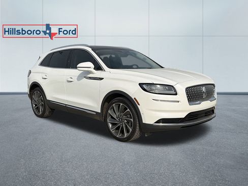 Used 2021 Lincoln Nautilus Reserve w/ Equipment Group 201A FWD image 4