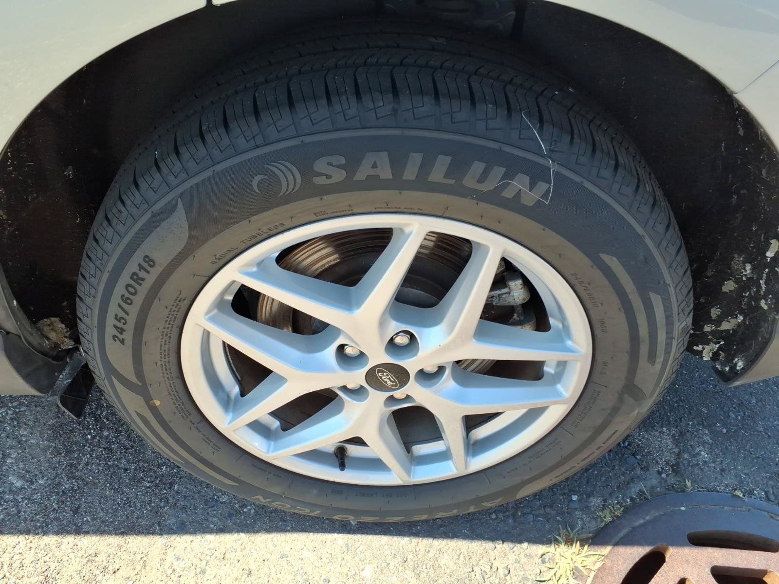 Certified 2024 Ford Edge SEL AWD/4WD image 21
