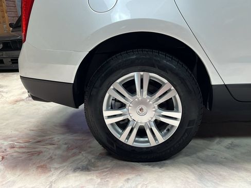 Used 2016 Cadillac SRX Luxury w/ Driver Assist Package FWD image 31