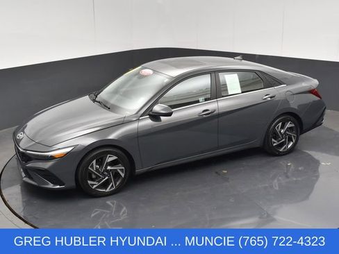 Used 2024 Hyundai Elantra SEL w/ Convenience Package FWD image 33