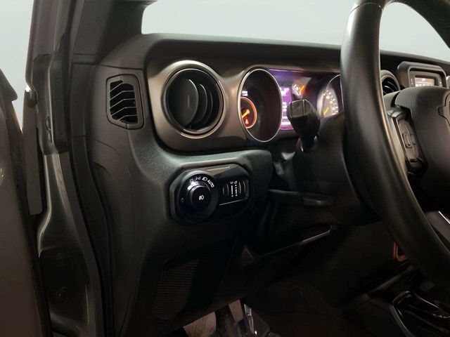 Used 2020 Jeep Wrangler Unlimited Sport S AWD/4WD image 27