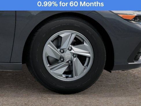 New 2026 Hyundai Elantra SE FWD image 9