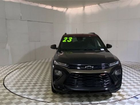 Used 2023 Chevrolet TrailBlazer RS image 3