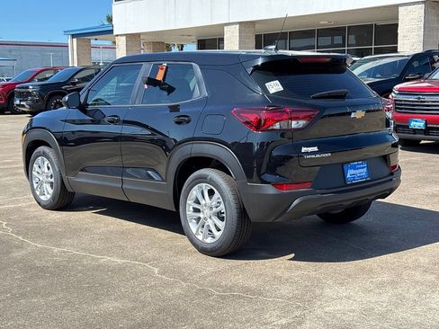 New 2026 Chevrolet TrailBlazer LS FWD image 13