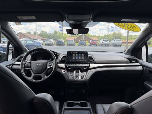 Used 2025 Honda Odyssey Sport-L image 25